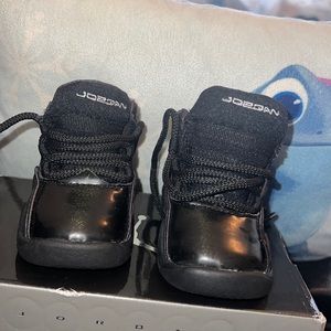 Jordan  unisex black